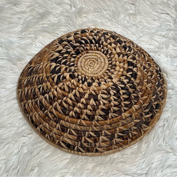 NEW Large African Hand-Woven Bowl / Wall Hanging - Picture 3 of 7